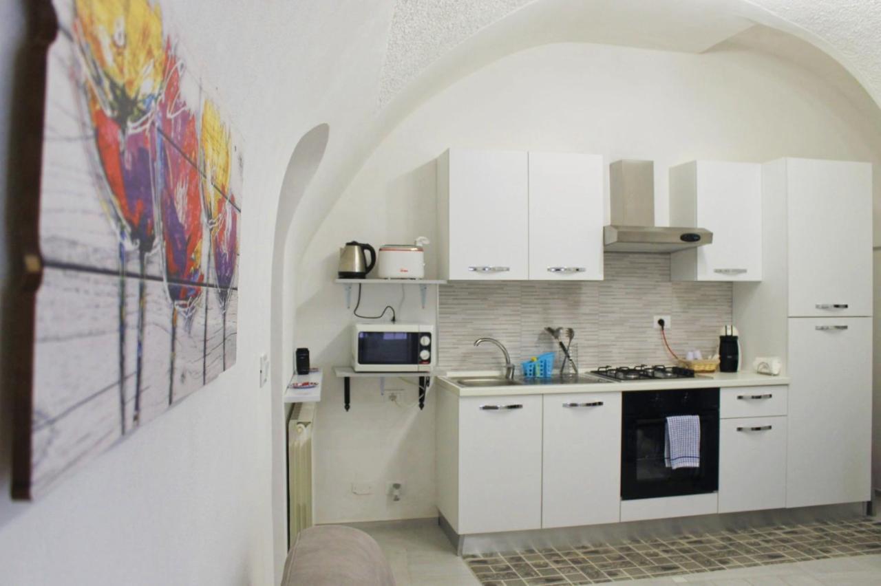 A Casa Di Fede Appartement Dolceacqua Buitenkant foto
