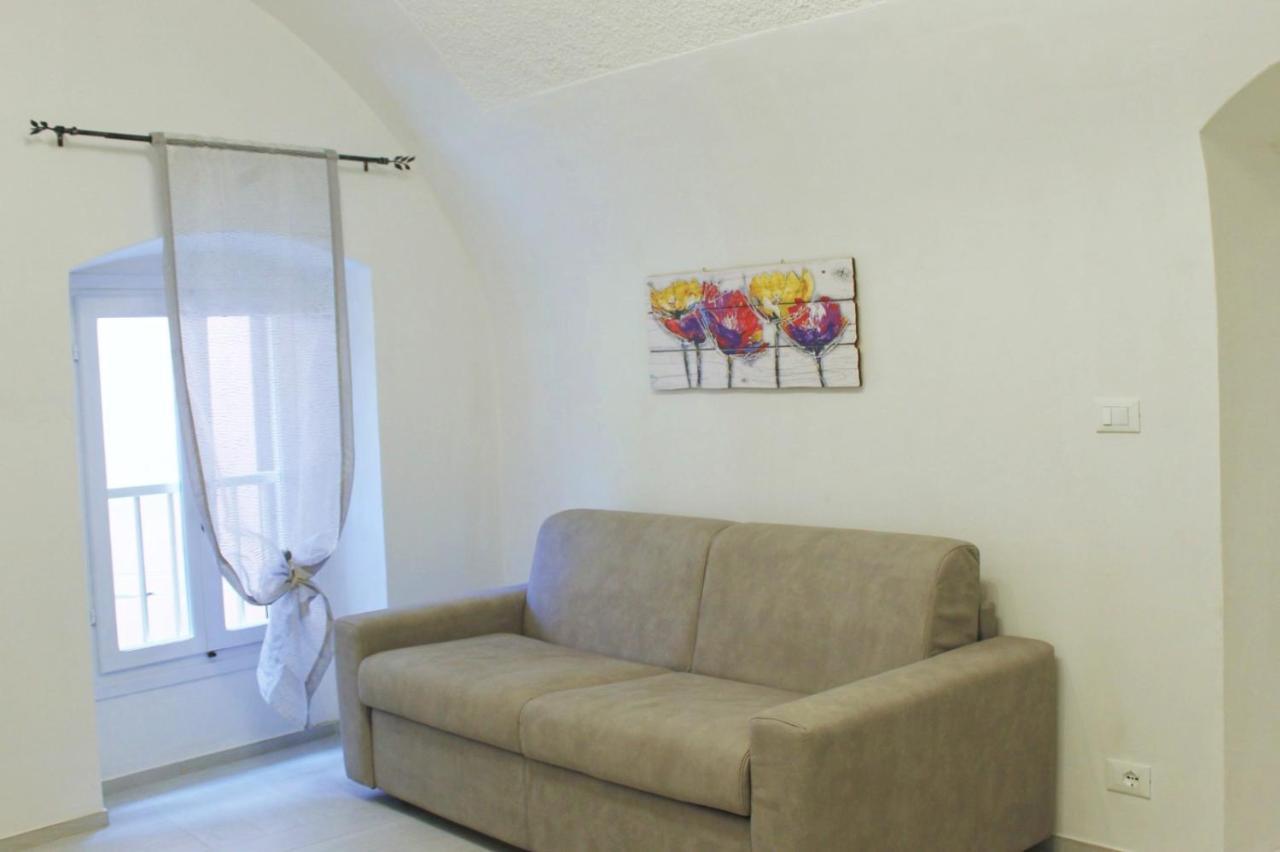 A Casa Di Fede Appartement Dolceacqua Buitenkant foto